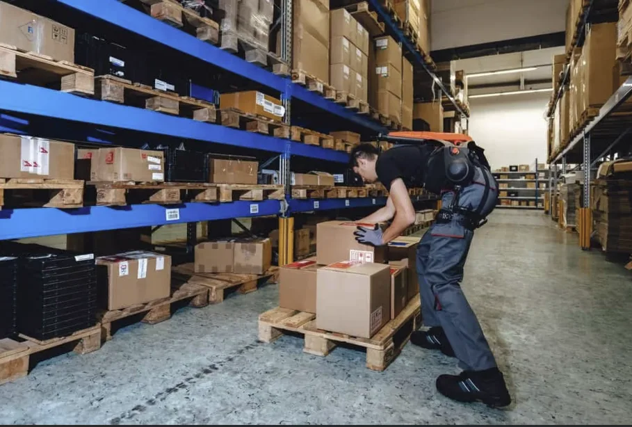 How to Choose a Professional Exoskeleton? The B2B Buyer’s Guide